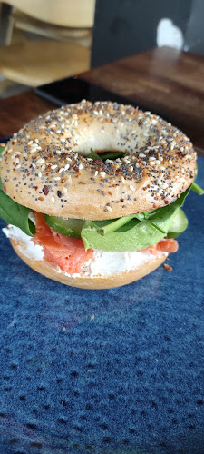 Comentarii opinii despre FRESH Coffee Place - Cricoteka