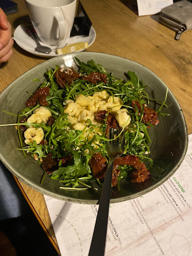 Comments and reviews of IBIS KITCHEN