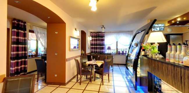 Exclusive Caffe Monika