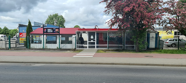 Karkówka w bułce & szaszłyk