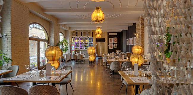 Plac Kazimierza Wielkiego 2, w Pasażu Tertila, 33-100 Tarnów