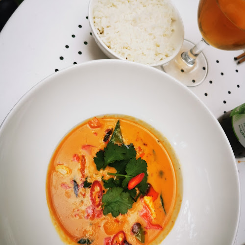 COCONUT BAR AND RESTAURANT Open Times