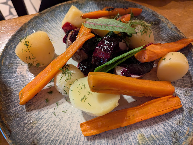 Jamki 6, 32-089 Czajowice