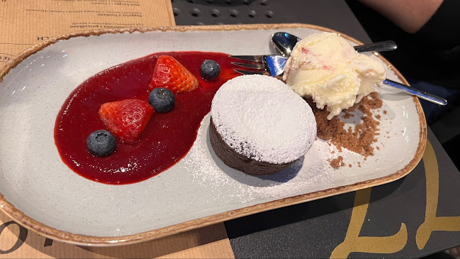 Comentarii opinii despre CAFE BISTRO KŁOS | Piekarnia Ciastkarnia KŁOS 24H