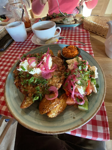 Ajvar Restauracja - Gastronomia