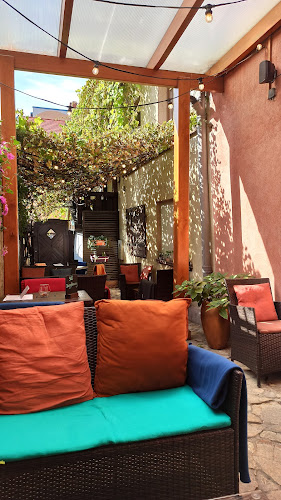 Imbir i miód - herbaciarnia/kawiarnia - Gastronomia