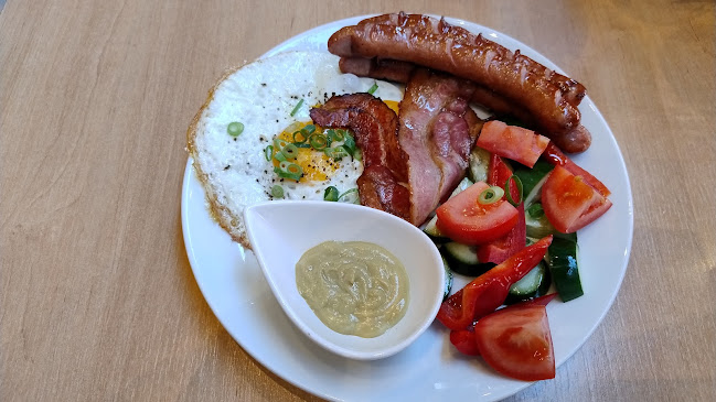 Comentarii opinii despre LOOPA Bistro&Bar