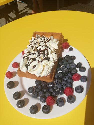 Opinii despre Najlepsze pączki w mieście - "TAK" Lody, Gofry Pączki în Łódź - Gastronomia