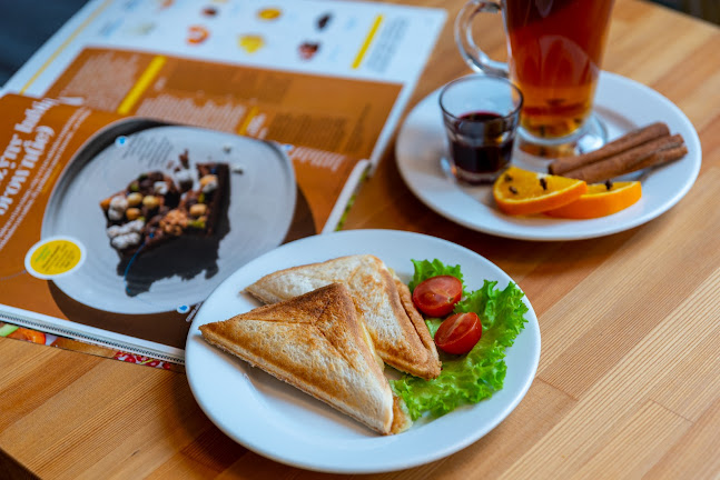 Opinii despre Cafe Przygoda Sala Zabaw în Warszawa - Gastronomia