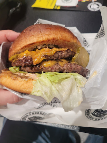 Comentarii opinii despre Burneika Burger