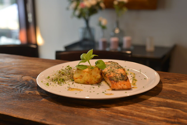 Restauracja Kremowa 63