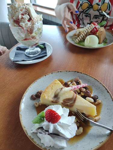 Comentarii opinii despre Eleven Cafe