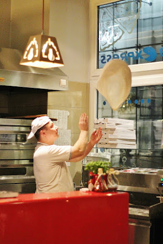 Pizza Express i Burgery - Poznań