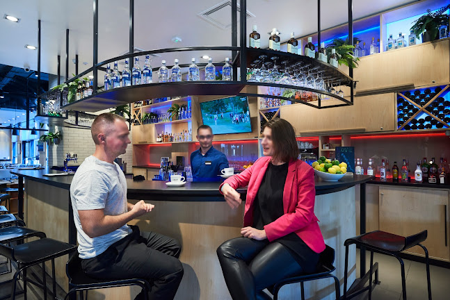 The Loft Bar & Restaurant - Gastronomia