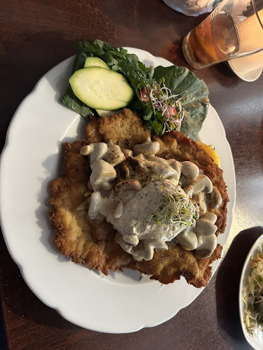 Bulion - kuchnia rustykalna - Gastronomia