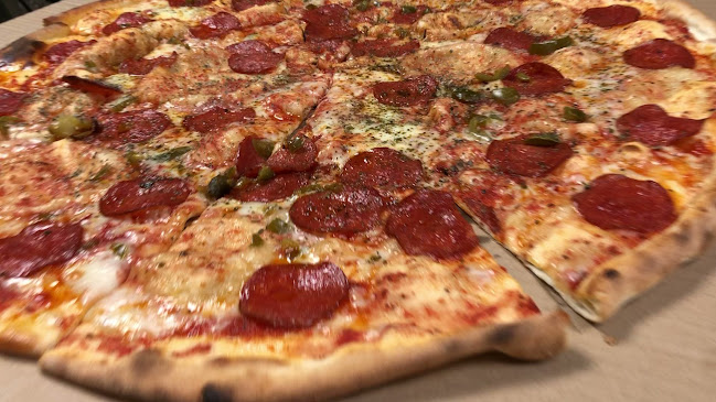 Opinii despre Pizzeria & Pub MASKA în Lublin - Gastronomia