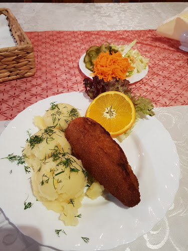 Mickiewicza 5, 05-600 Grójec