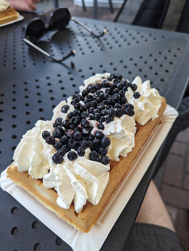 Lody Gofry "Słodka Arielka" - Gastronomia