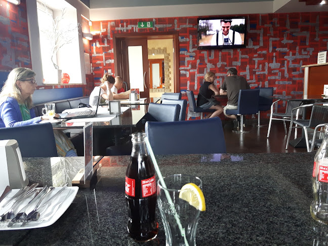 Lipowa 2, 47-364 Dobra