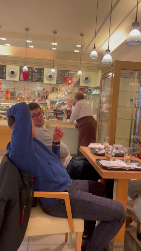 Reviews of Piekarnia Cukiernia Pellowski in Gdańsk - Gastronomia