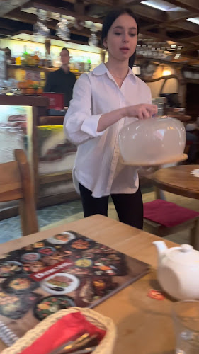 Nowogrodzka 22, 00-511 Warszawa