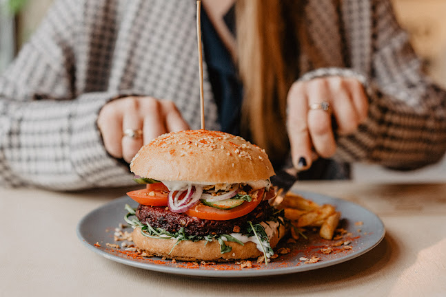 Comentarii opinii despre "Gram off on"