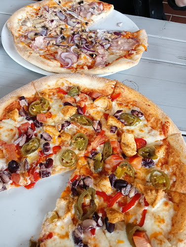 Restauracja Pizzeria Rotatoria - Gastronomia