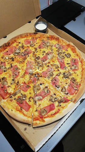 Opinii despre Corner în Kołobrzeg - Gastronomia