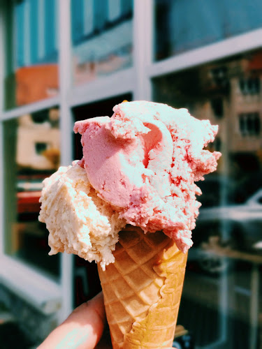 Opinii despre Coś Słodkiego în Wrocław - Gastronomia