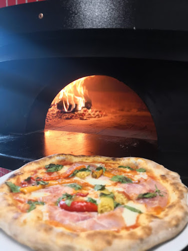 Pub Piwnica & Pizzeria Mała Italia - Bieruń