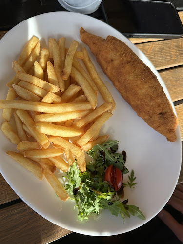 Karczma "Pod Dębem" Phone number