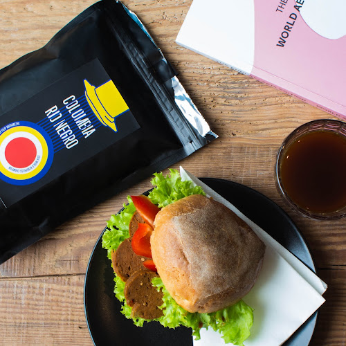 Powidoki - Kawiarnia - Gastronomia