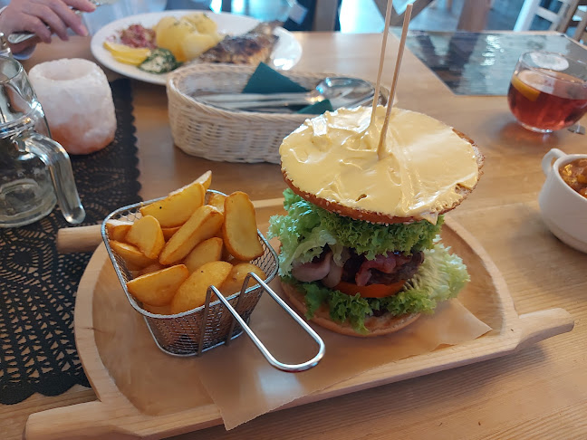 Opinii despre ROGATY GOŚCINIEC RESTAURACJA în Rogi - Gastronomia