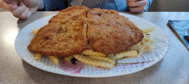 Opinii despre Bar Kominek în Trzebnica - Gastronomia