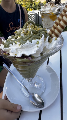 Lodziarnia Na Językach