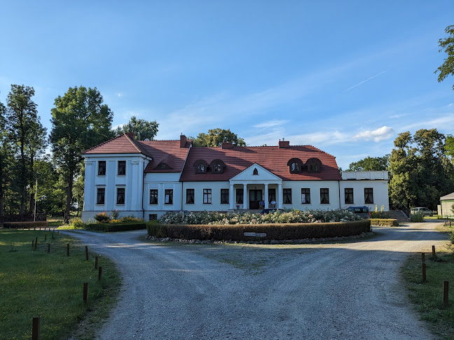 Dwór Stary Chotów – restauracja i hotel - Nowe Skalmierzyce