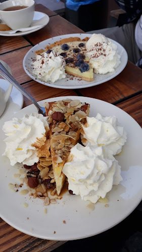 http://www.facebook.com/MelanzCafe