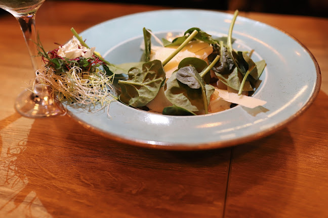 Nienażarty Bistro - Gastronomia