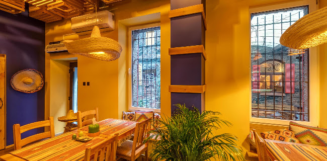 Comentarii opinii despre Biała Małpa