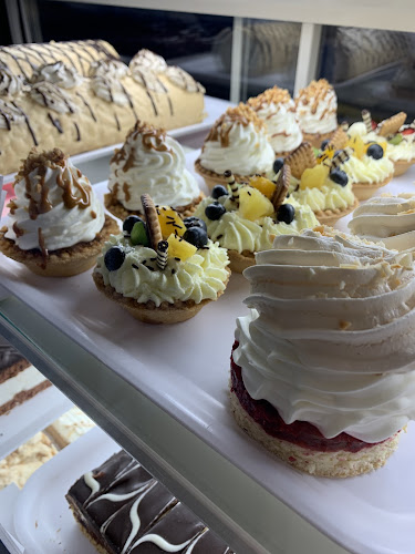 Opinii despre Fajne Cafe Szczygłowice în Knurów - Gastronomia