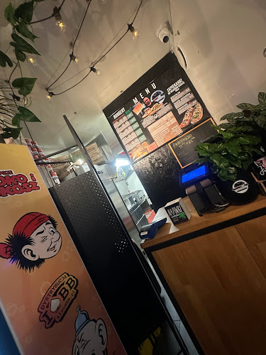 Opinii despre BurgerWooz Bielsko-Biała în Bielsko-Biała - Gastronomia