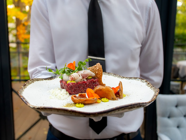 Aleja Niepodległości 737, 81-838 Sopot