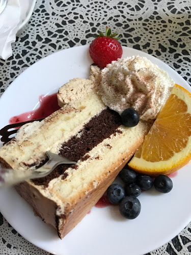 Opinii despre Kurort Café în Kołobrzeg - Gastronomia