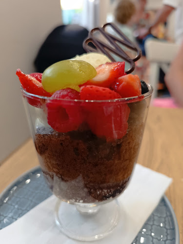 Reviews of Pobite Gary in Dźwirzyno - Gastronomia