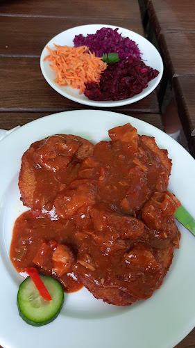 Karczma Pod Dębami - Gastronomia