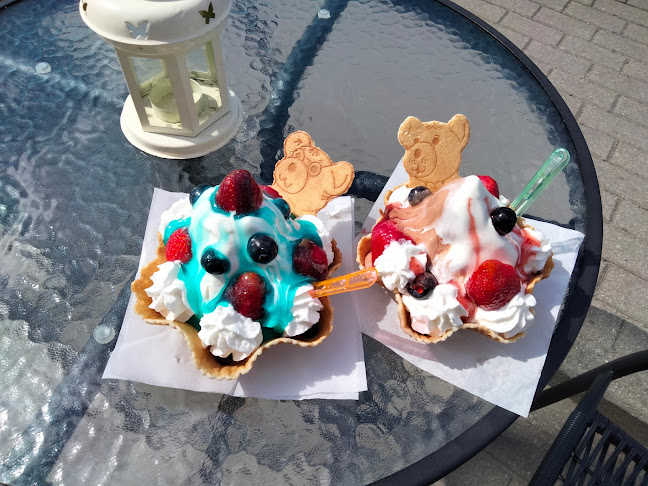 Reviews of FABRYKA LODÓW in Sadki - Gastronomia