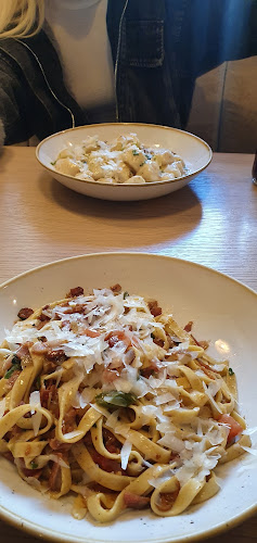 Piłsudskiego 6, 75-900 Koszalin