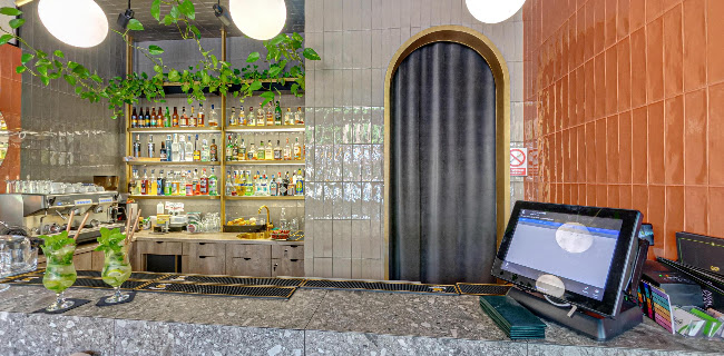 Comentarii opinii despre AWOKADO