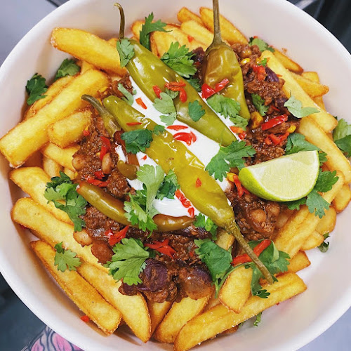 BUŁKĘS - Gastronomia