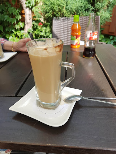 aleja Jana Pawła II 37, 48-340 Głuchołazy